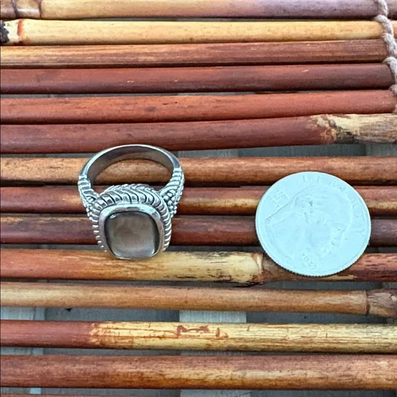 Silver Tone Ring with Iridescent Stone Size 8 - Picture 7 of 7